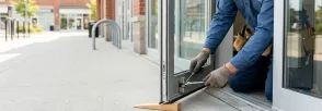 Repair Storefront Prospect, Scugog